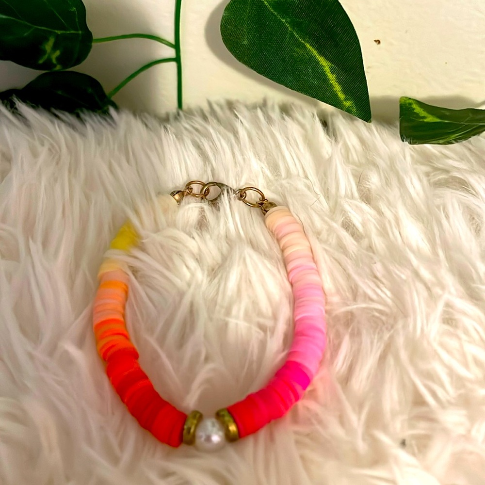 Stunning clay bead bracelet